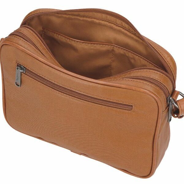 Bolso Pepe Jeans · Bandolera mediana · Doble compartimento · Coleccion Biker · Color Marrón claro