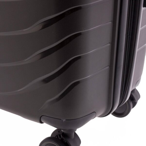 Maleta GLADIATOR · Trolley mediano · Modelo Kick-Off M 60cm · Polipropileno