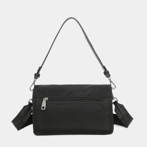 Bolso BINNARI · Bolso de hombro pequeño con asa bandolera · Color Negro · Coleccion Nora