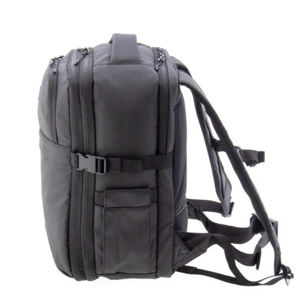 Mochila Vogart · Mochila viaje S · Cabinpro · Medidas Ryanair 25x40x20 · Resistente y Repelente al agua · Color Negro
